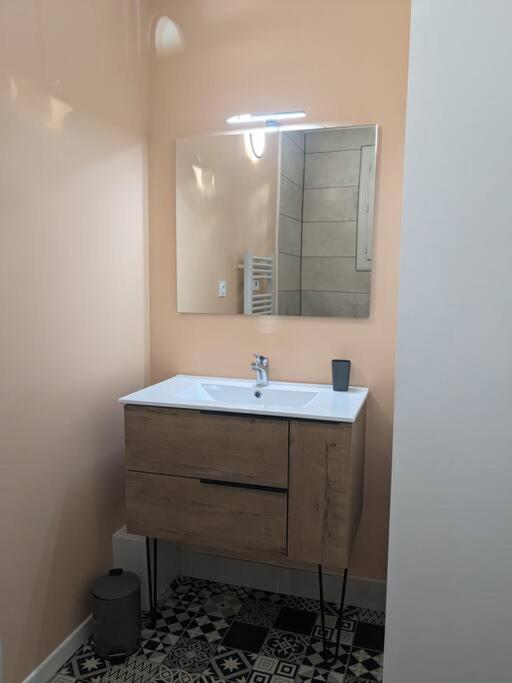 Appartment - Vue Imprenable Sur La Cite Medievale - Parking Gratuit - Climatise قرقشونه المظهر الخارجي الصورة